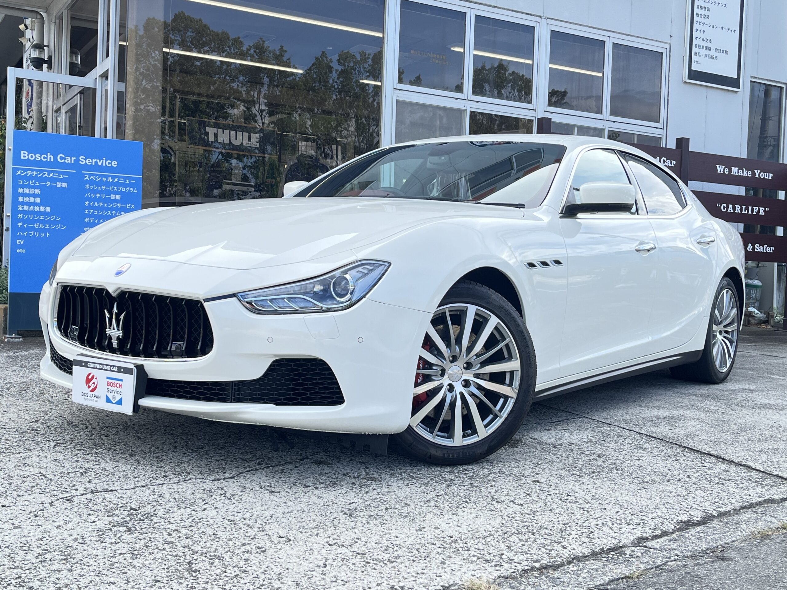 マセラテイ ギブリ S 赤レザー 純正19インチAW